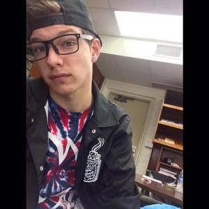 Meet your Posher, Connor